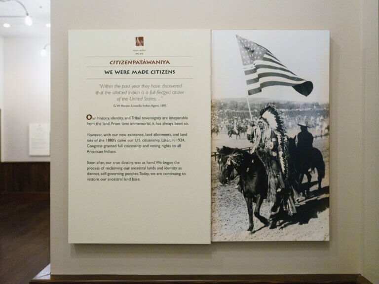 Plaque describing citizenship at the Tamastslikt Cultural Institute